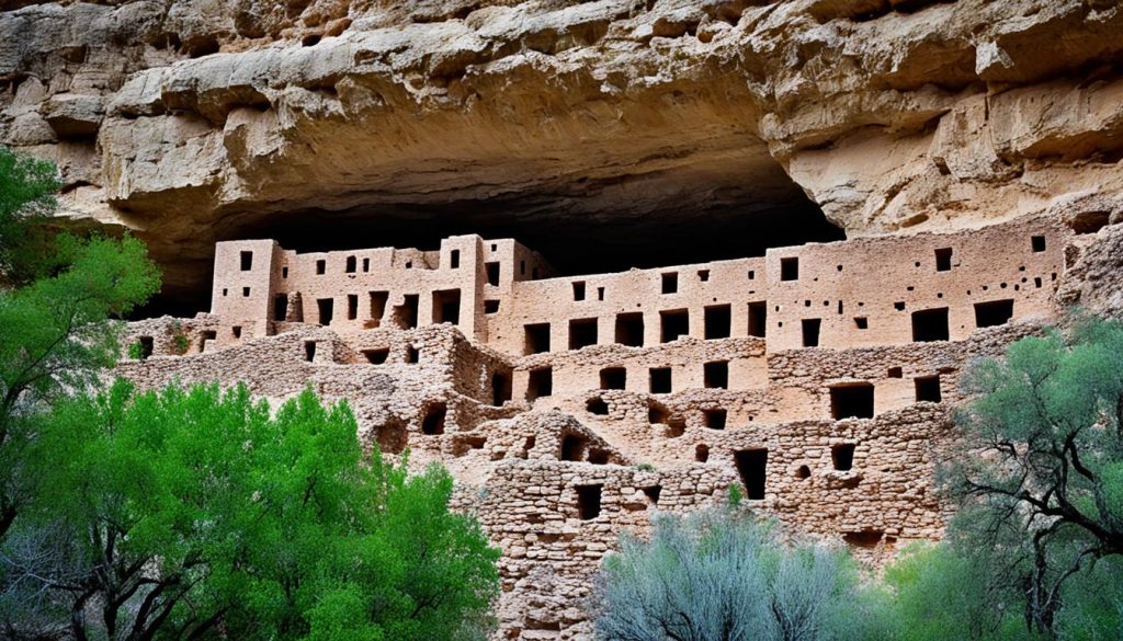 Sinagua cliff dwellings