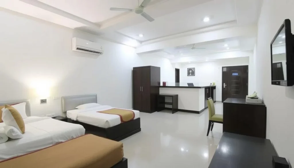 Comfortable mid-range hotel in Chattogram with essential amenities