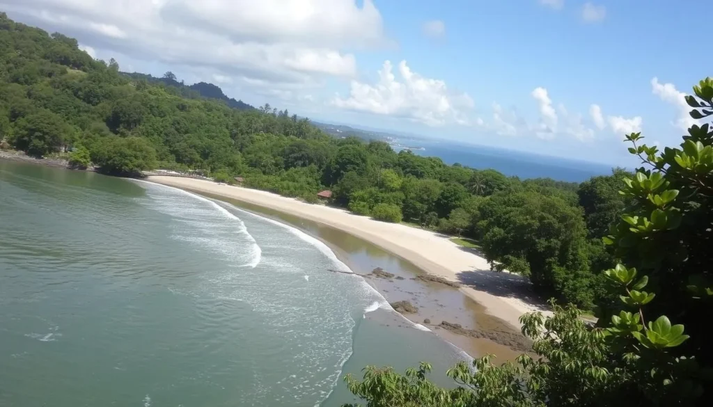 Image of Camurí Chico beach with calm waters and lush greenery.