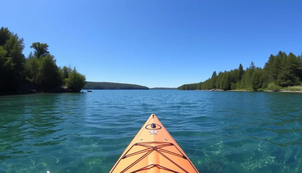 Image of a kayak paddling through the Västervik archipelago