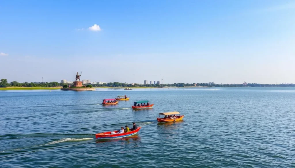 Upper Lake (Bhojtal) in Bhopal with boats and the statue of Raja Bhoj Upper Lake (Bhojtal) in Bhopal with boats and the statue of Raja Bhoj
