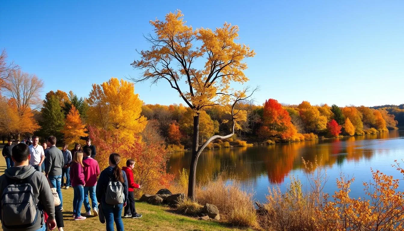 Illini-State-Park-in-autumn-with-colorful-fall-foliage-along-the-Illinois-River Illini State Park in autumn with colorful fall foliage along the Illinois River